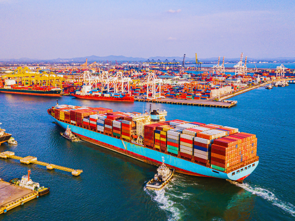 supply chain ship with cargo bins